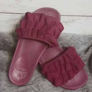 Fergalious😻 size 10  slide SaNdaL